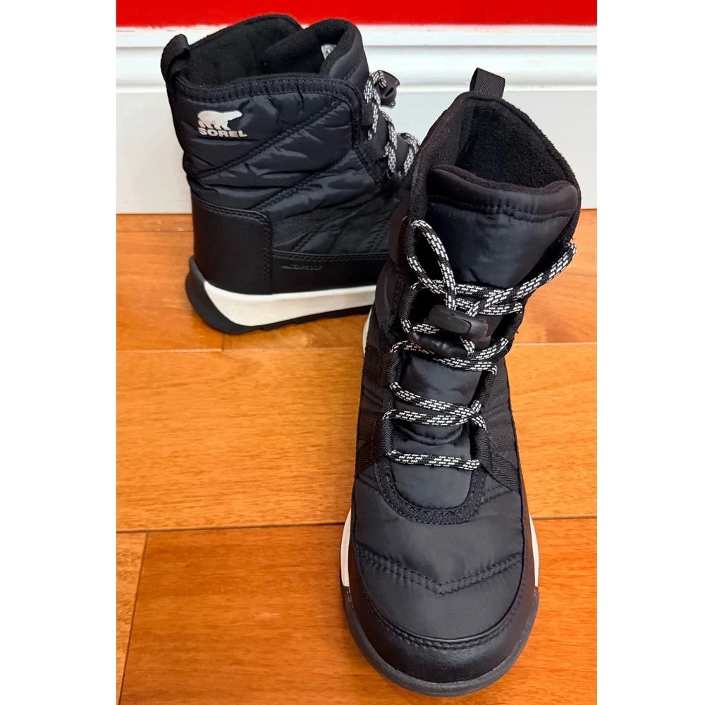 Sorel Whitney II Short Lace Snow Boots Kids Black Waterproof NY5173-010 Size 4.5